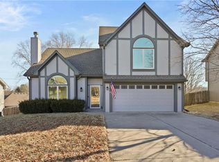 14115 Lora St, Smithville, MO 64089