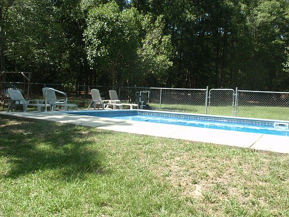 2nd image of 158 Indian Cove Road
