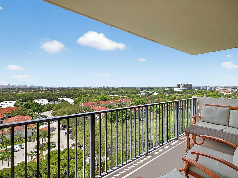 3200 Port Royale Dr N #1205 — Photo 28