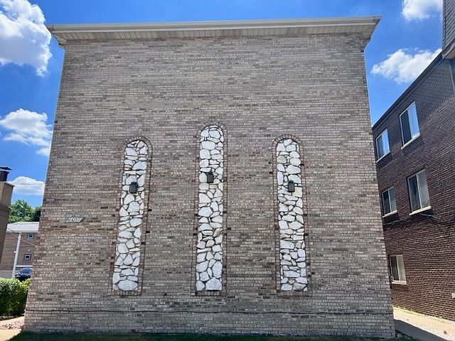 1st image of 6035 S Archer Ave APT 1N