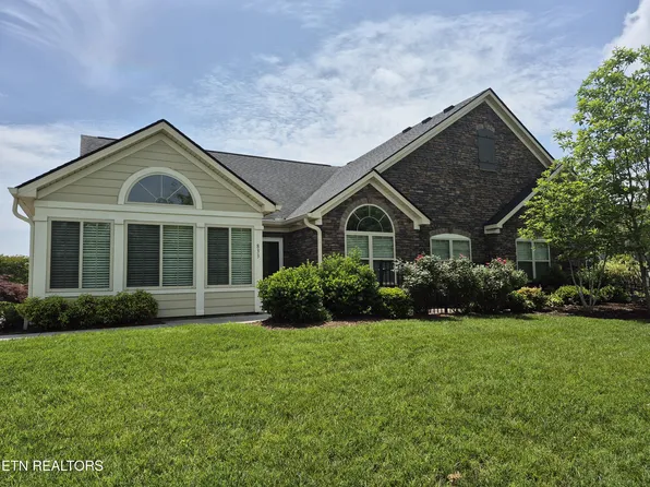 833 Pryse Farm Blvd, Knoxville, TN 37934