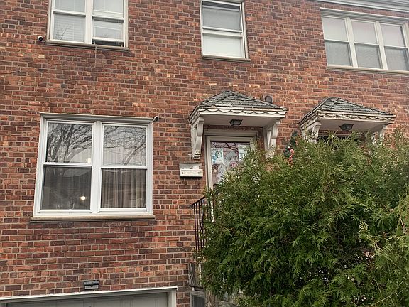 3rd image of 5753 Van Doren St