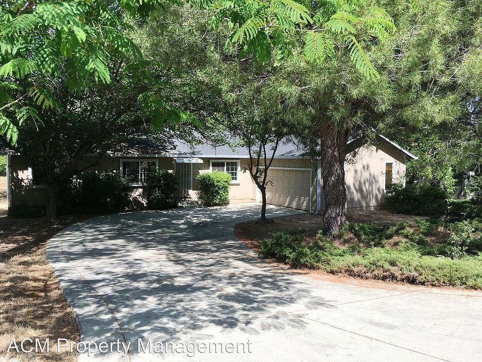 1st image of 17662 Lake Forest Dr