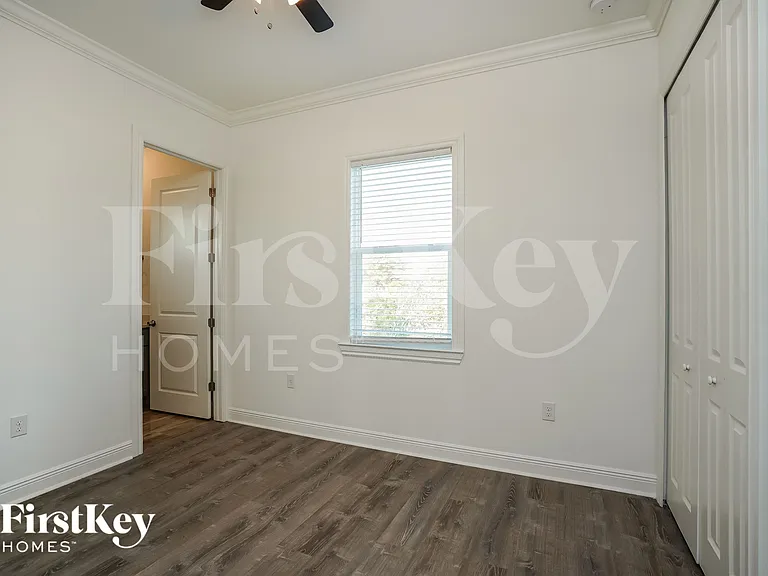 3910 NE 19th Place Cpe — Photo 11