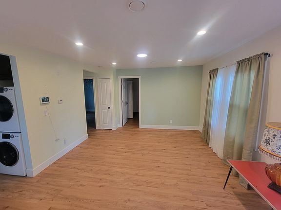 2nd image of 317 N Woodland Ave