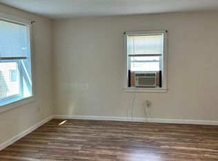 98 S Main St #3, Saint Albans, VT 05478