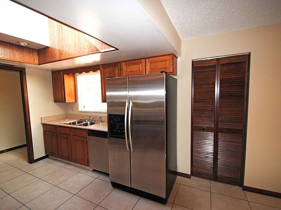 4th image of 1963 Ontario Cir S