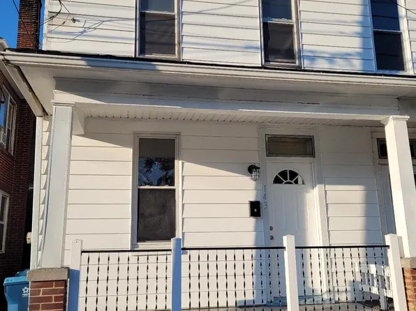 143 2nd St, Highspire, PA 17034