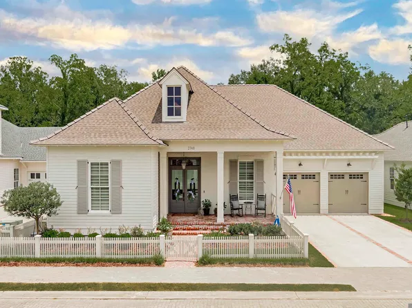 2748 Pointe Marie Dr, Baton Rouge, LA 70820