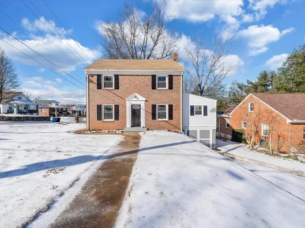 2604 Broad St NW, Roanoke, VA 24012