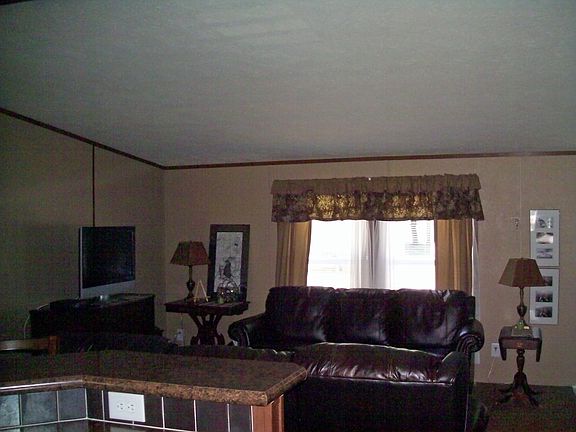 4th image of 900 Rock City Rd Trlr 201