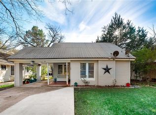 105 Pecan St, Terrell, TX 75160