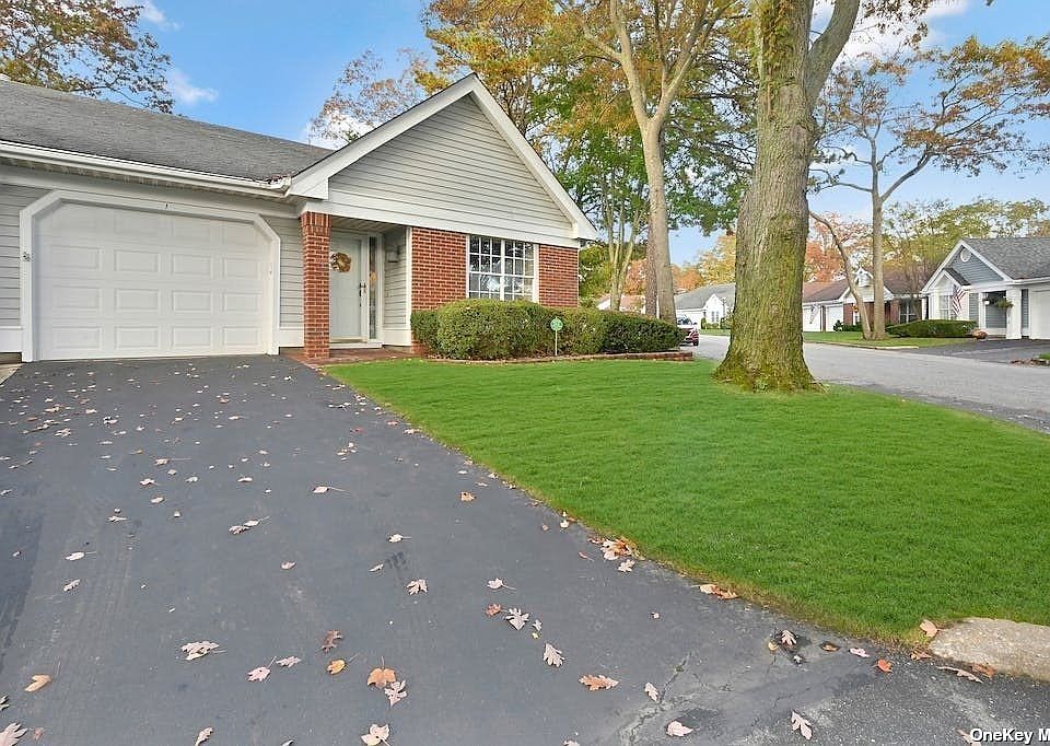 1 Cutchogue Court UNIT 1, Ridge, NY 11961 Zillow