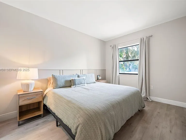 429 Poinciana Dr #1415 — Photo 5