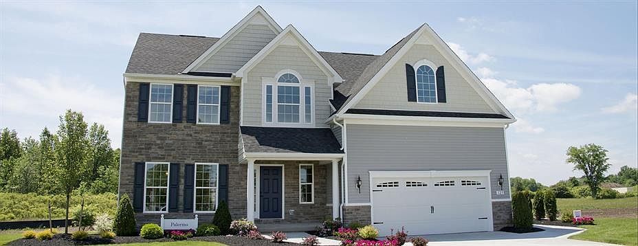 1st image of 72 Stoneledge Way