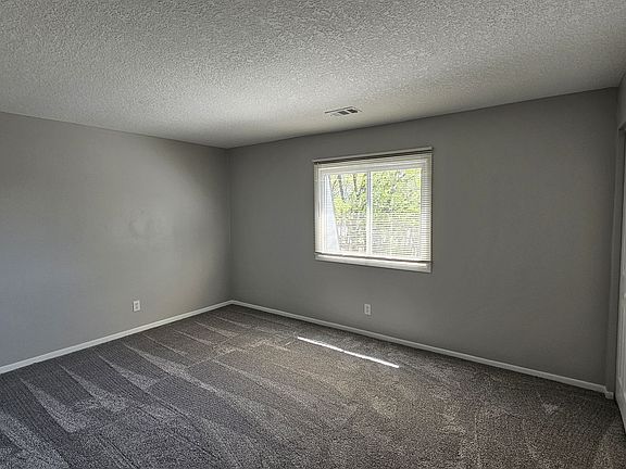5th image of 3795 Creek Hill Dr #7