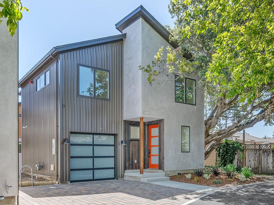 621 Sumner St C Santa Cruz CA 95062 Zillow