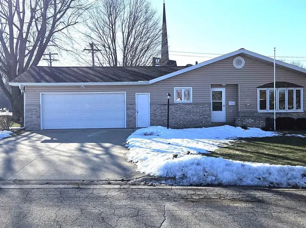 2708 4th Street, Monroe, WI 53566