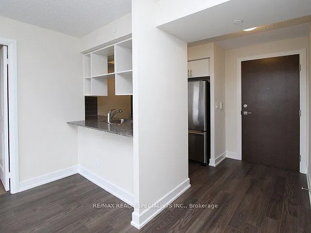2 bed, $2,650 — Photo 4