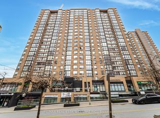 265 Enfield Pl #1812, Mississauga, ON L5B 3Y7