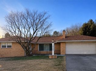 57640 Ferryview Rd, Martins Ferry, OH 43935