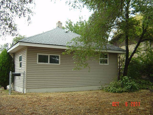 1st image of 3303 E Carlisle Ave
