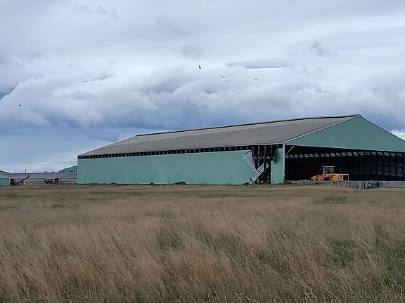 3rd image of 2 Plains Road