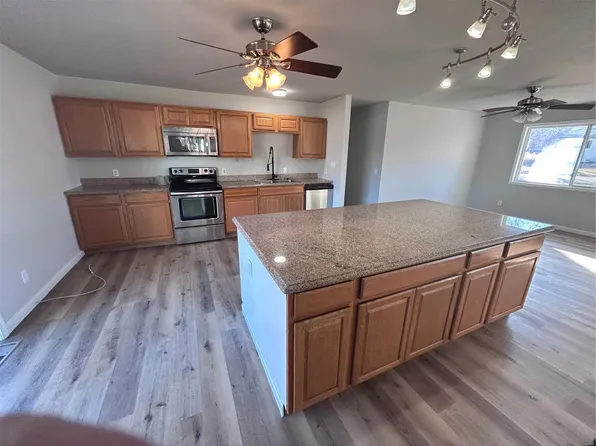 11161 Woodale Dr, Rolla, MO 65401