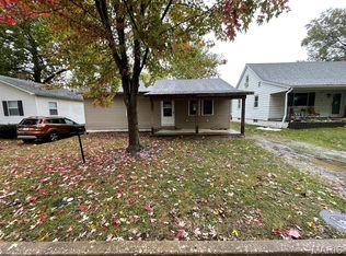 709 Logan Ave, Belleville, IL 62220