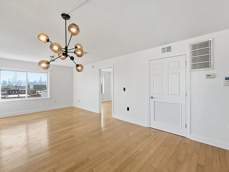5509 Madison St #504 — Photo 13