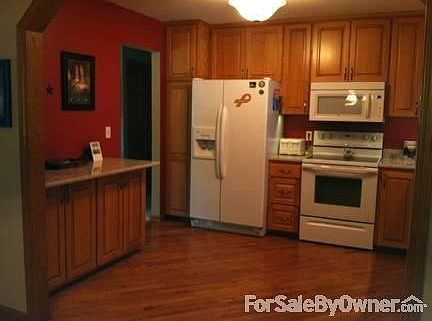 5th image of 3818 Oakridge Ln