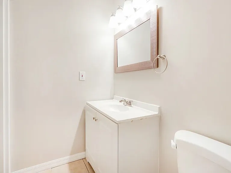 4517 S Hale Ave — Photo 16