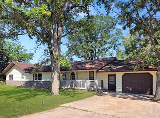 609 E University Ave, Badger, MN 56714