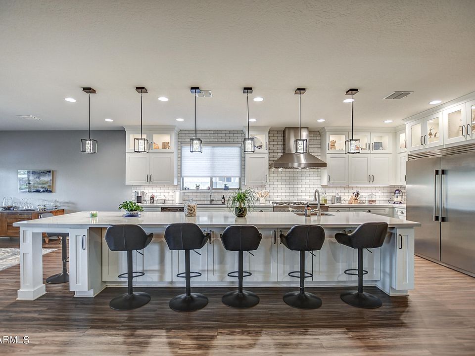 1st image of 31181 N HEAVEN Drive