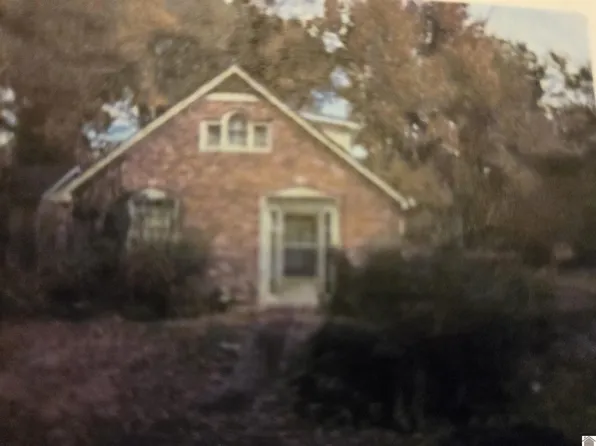 2417 Barnett St, Paducah, KY 42003