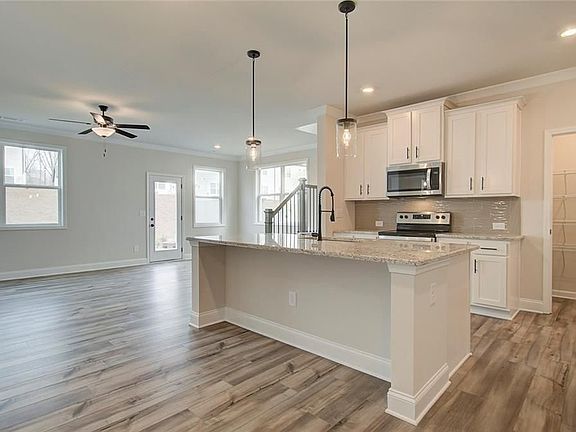 3rd image of 4565 Cypress Landing Way