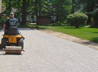 1588 Bonnie Rd, Macedonia, OH 44056