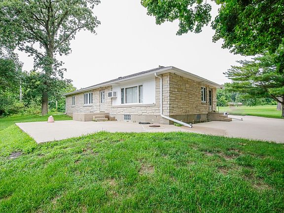 2nd image of 1742 Wolverine Rd