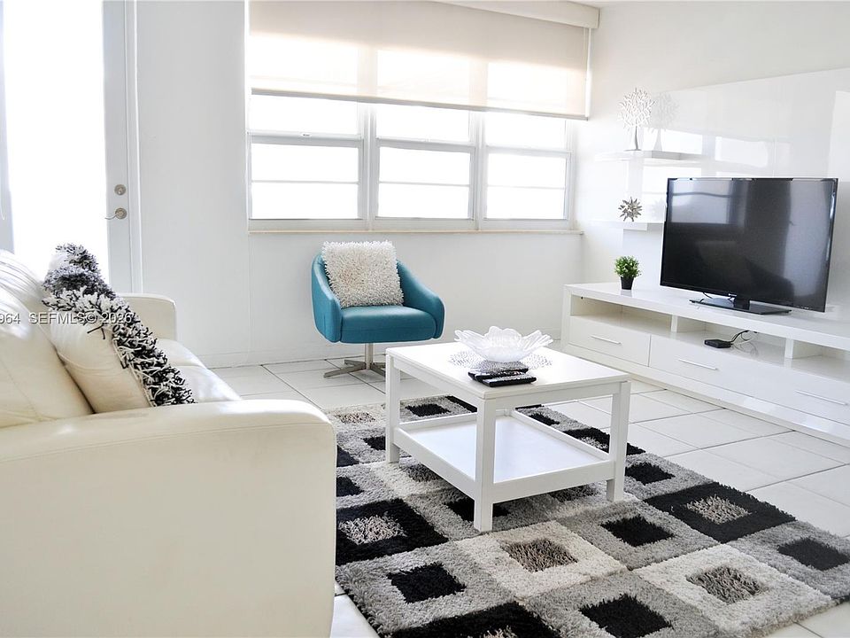 1st image of 100 Lincoln Rd #910