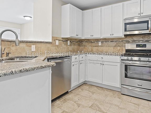 2nd image of 4106 Rosalia Ln