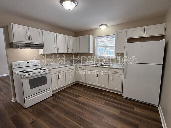 4th image of 7134 E 18th St Unit B