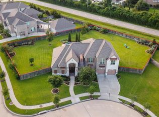 16923 E Caramel Apple Trl, Cypress, TX 77433