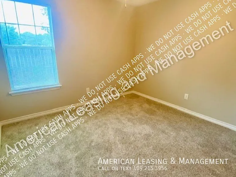 1007 Cunningham Dr — Photo 8