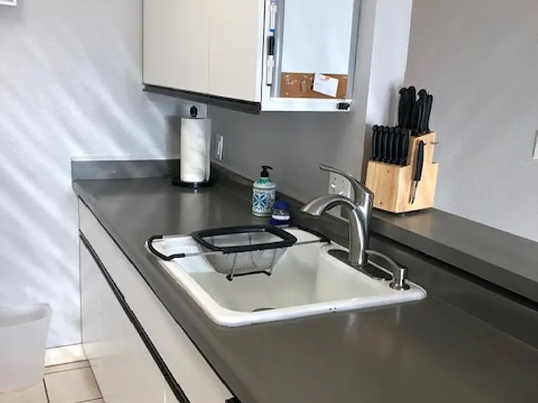 140 Uwapo Rd #22-202 — Photo 12