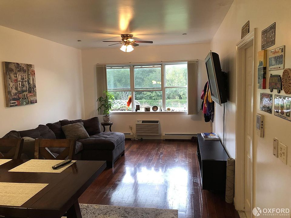 1st image of 12917 7th Ave #1