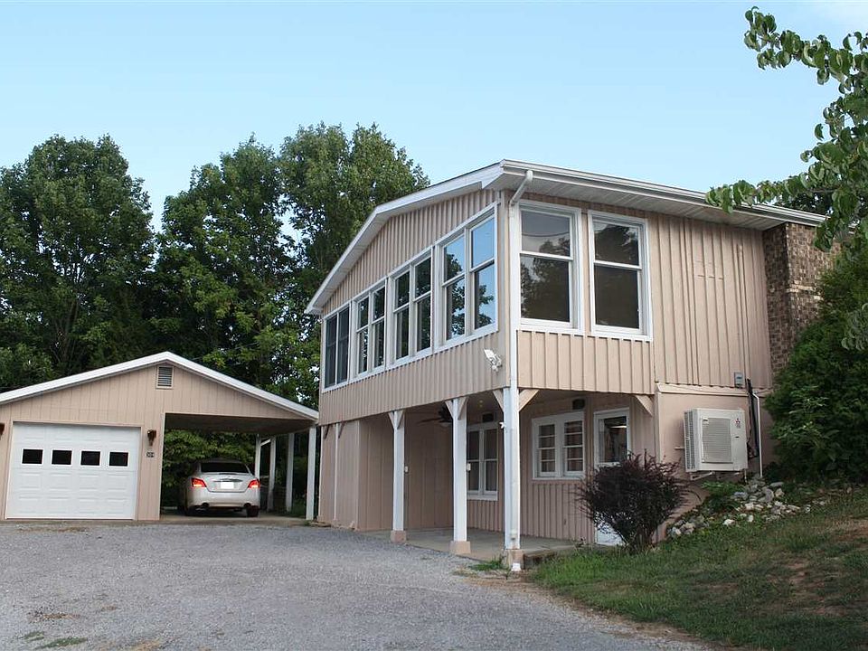 1st image of 304 Blue Springs Blvd