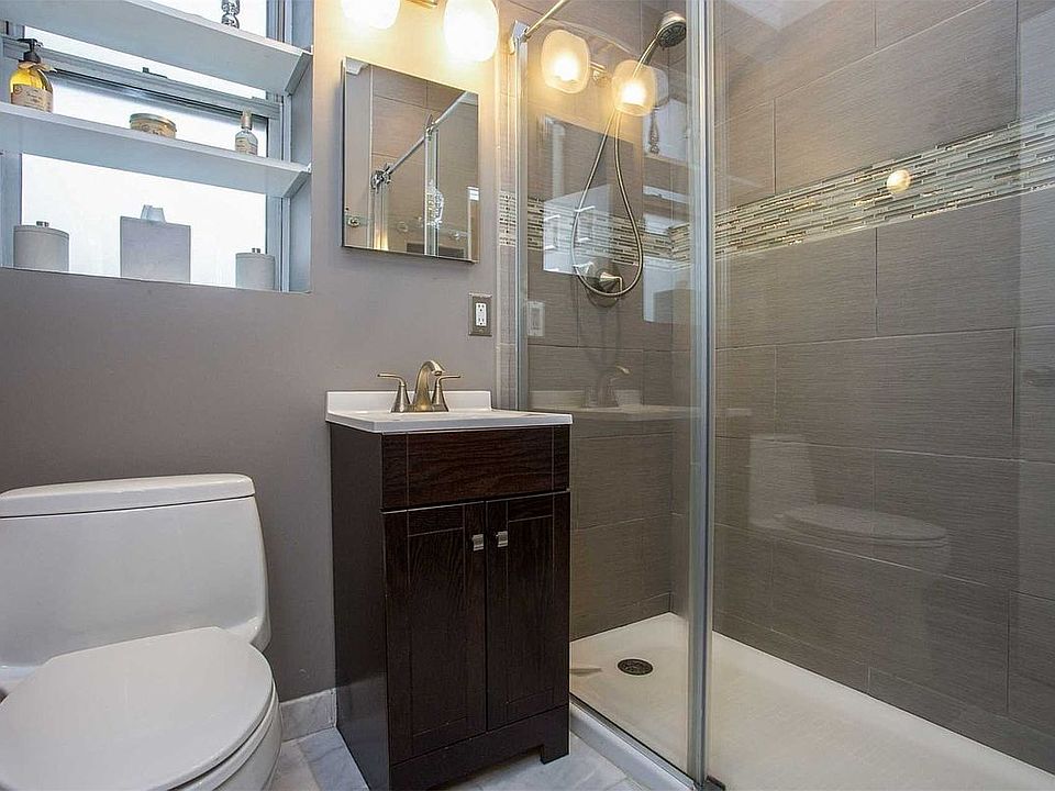 2nd image of 65-11 108th St #6C