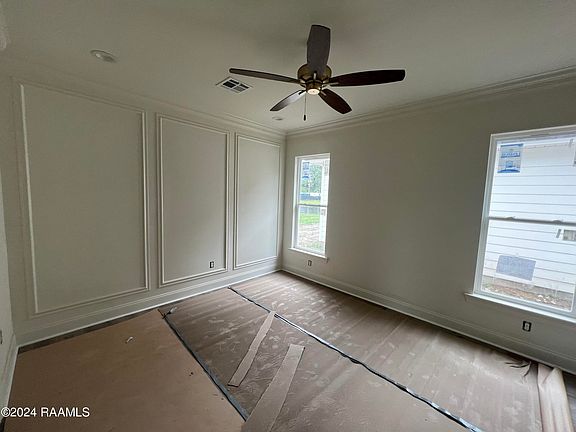 4th image of 222 Berchman Oaks Dr