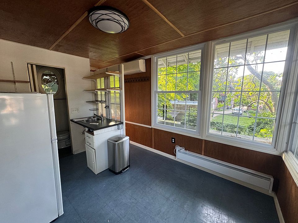 1st image of 153 W Penn St #2R