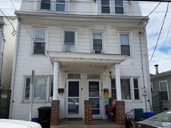 351 New Castle St #1